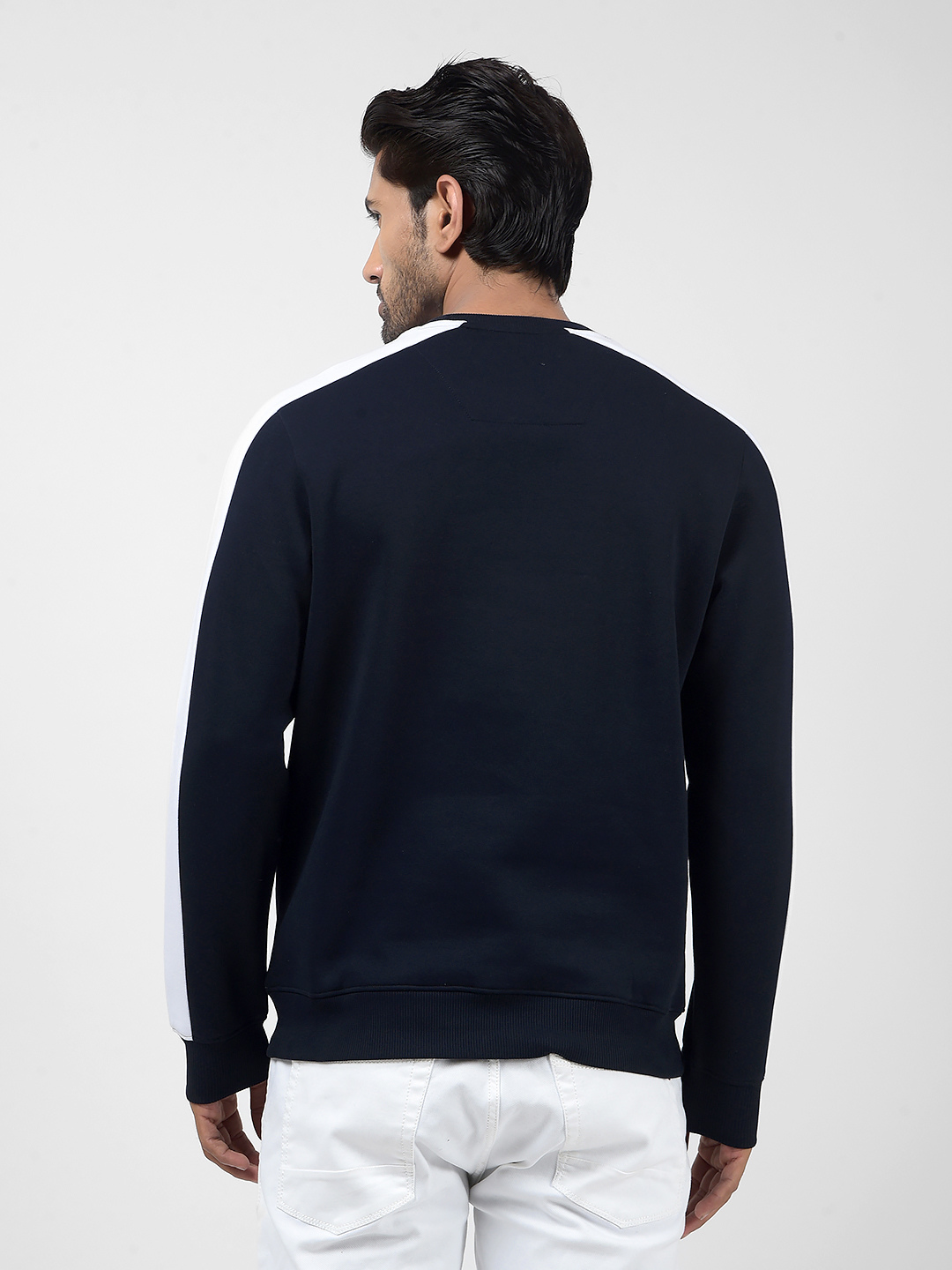 Numero Uno Men Navy Blue Colorblock Sweatshirt